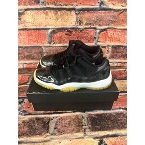 Nike Air Jordan 11 Retro Low GS Barons‎ Youth Size 6.5Y Basketball 528896-010